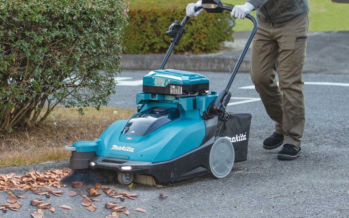 Makita Snoerloos Veeg-en Zuigmachine XGT 40VMax